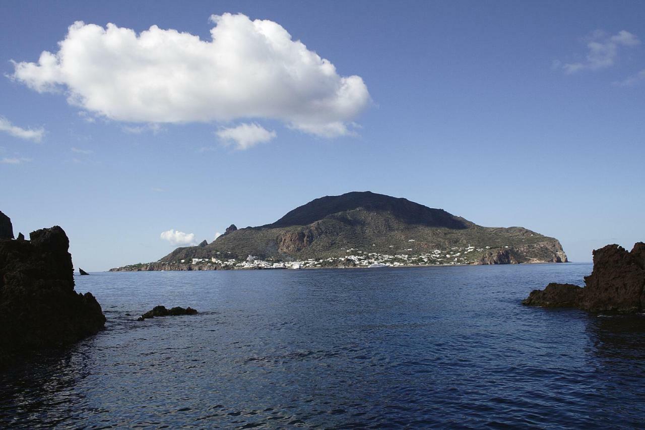 La Ginestra Villa Panarea Buitenkant foto