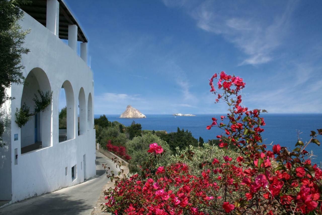 La Ginestra Villa Panarea Buitenkant foto