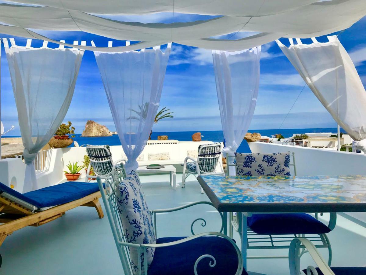 La Ginestra Villa Panarea Buitenkant foto