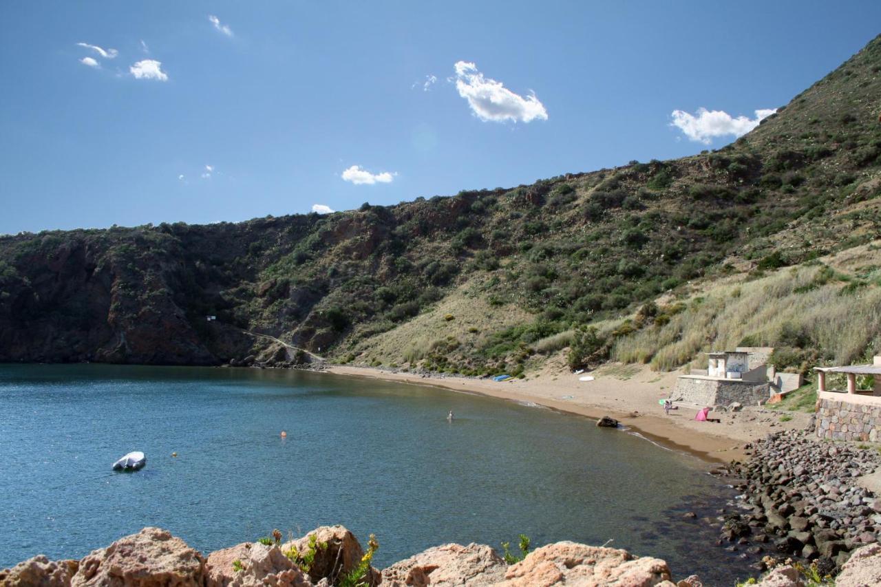 La Ginestra Villa Panarea Buitenkant foto